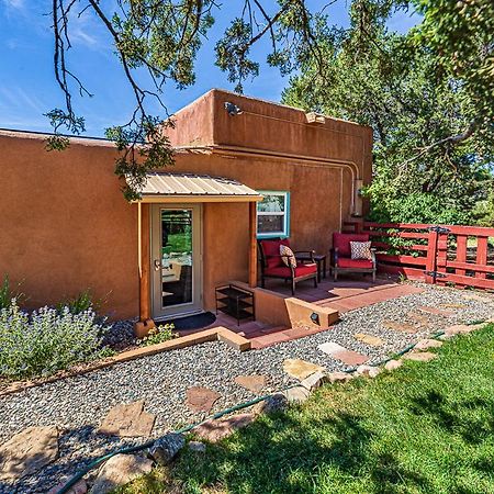 Canada de los Alamos Pet Friendly Pinon Heaven Bed & Breakfast エクステリア 写真